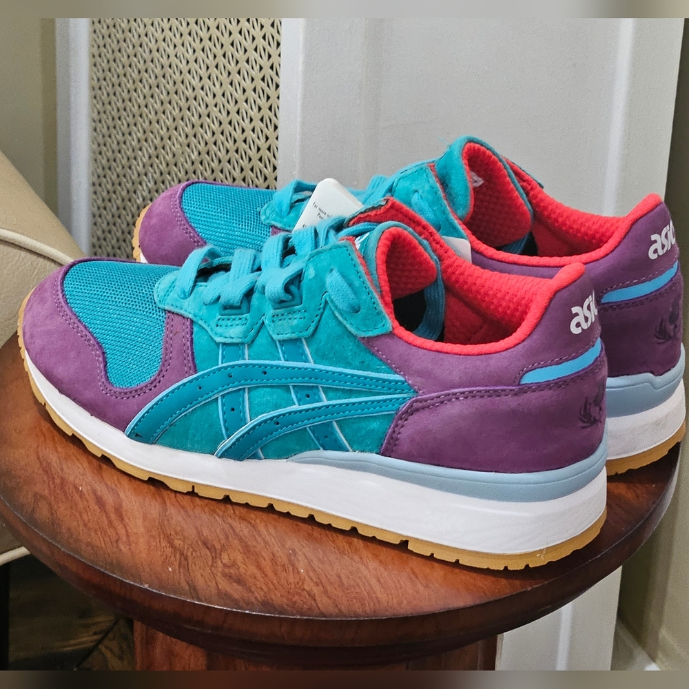 Asics - Picture 4 of 4
